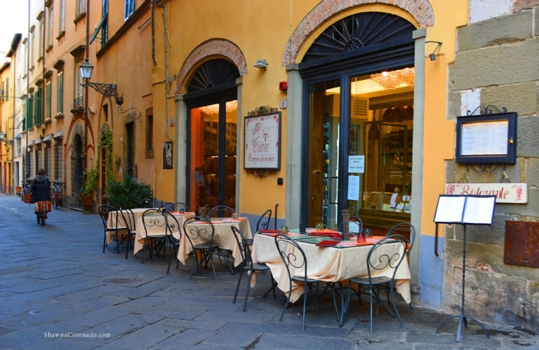 Lucca Italy is a Fantastic Walking Tour Destination | Turislucca